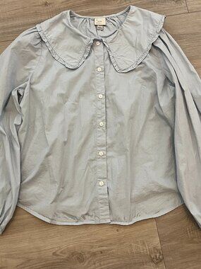 Universal Thread women’s top, size L